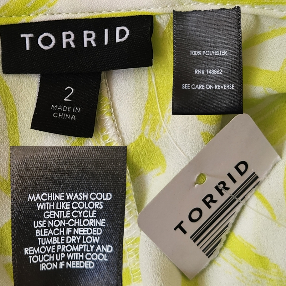 TORRID Georgette Twist Surplice Flutter Sleeve Blouse - Size 2X - Picture 9 of 10